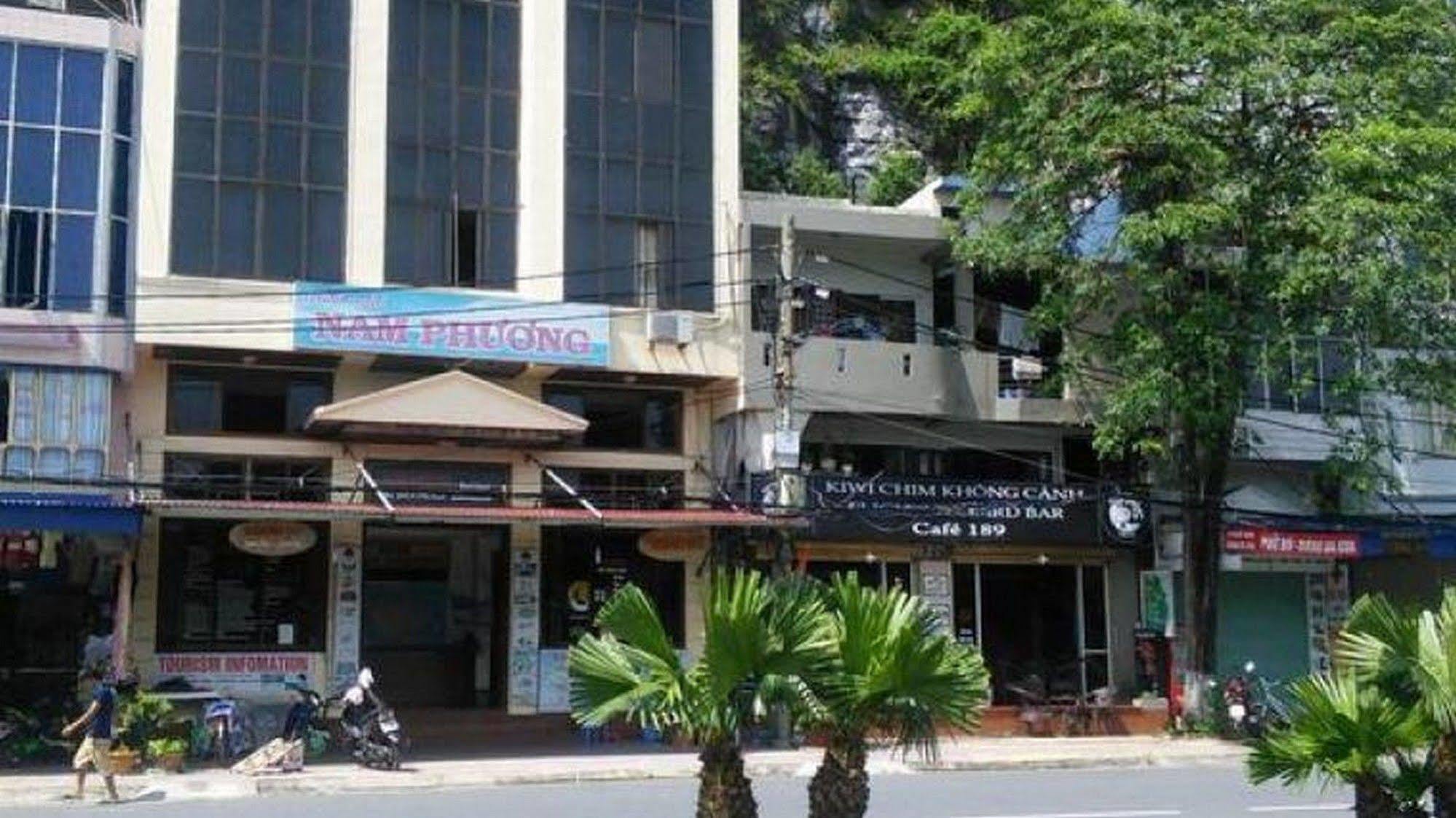 Nam Phuong Hotel Dong Khe Sau Bagian luar foto