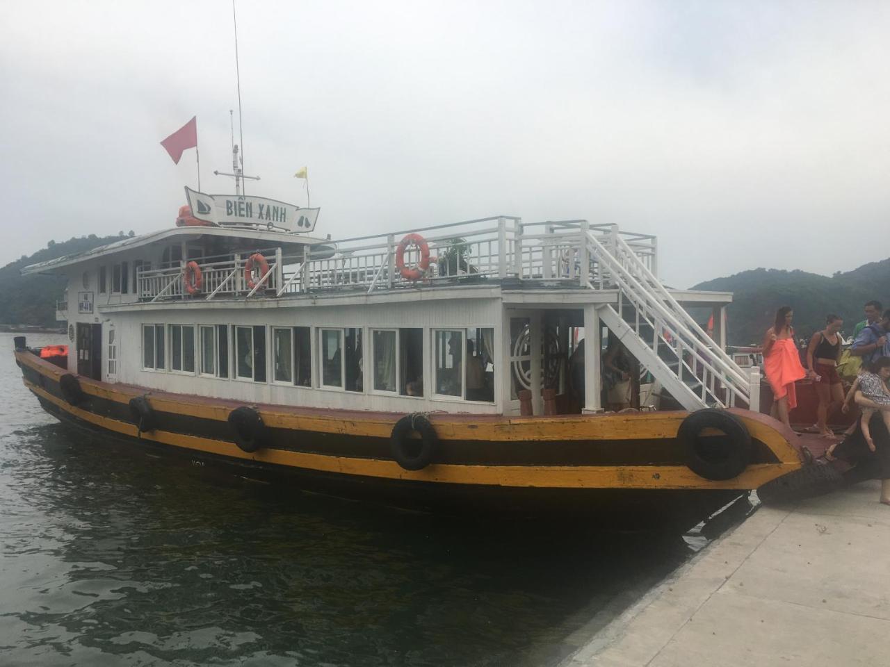 Nam Phuong Hotel Dong Khe Sau Bagian luar foto